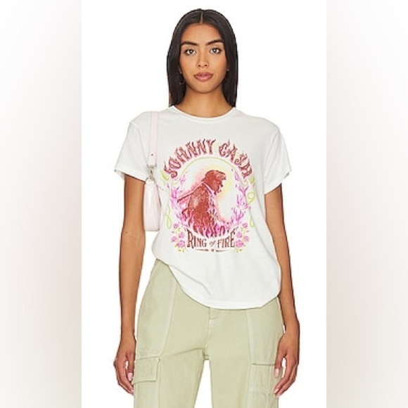 Daydreamer Johnny Cash Ring Of Fire Tour Tee in Vintage White NWOT - Picture 2 of 10